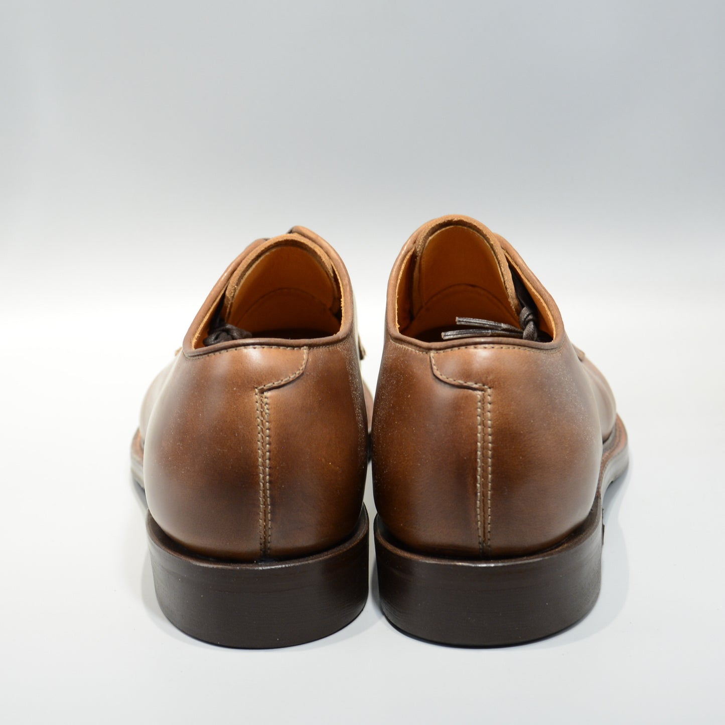 #15066 PLAIN TOE BLUCHER NATURAL