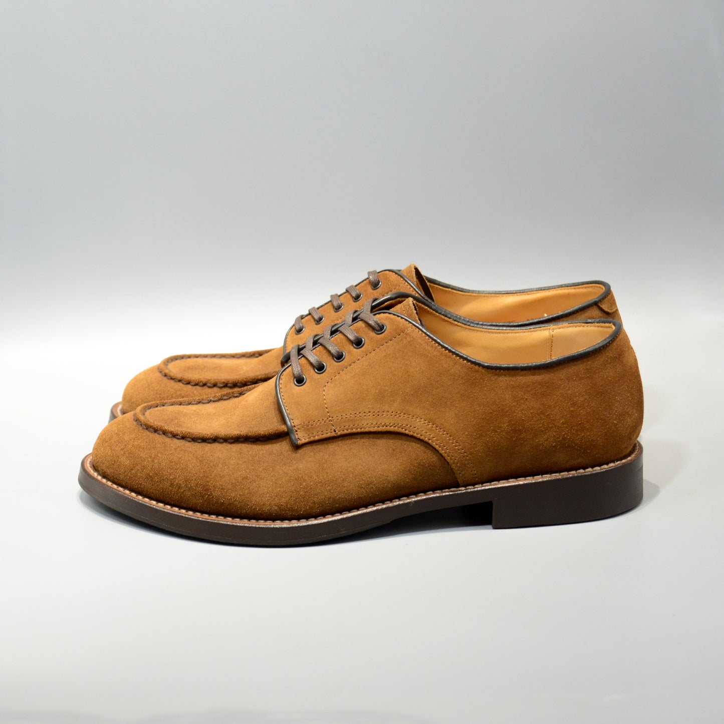 #15078S HEAVY STITCHING MOC TOE OLD SNUFF